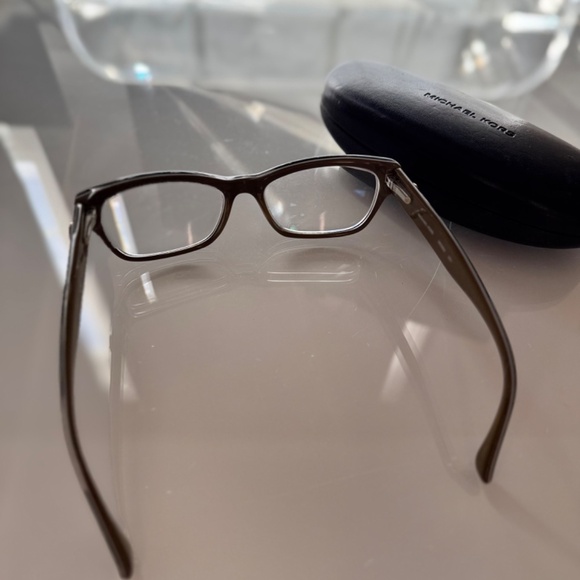 MICHAEL KORS WOMEN'S EYEGLASSES FRAMES, BLACK OUTSIDE/TAN INTERIOR - Picture 3 of 3